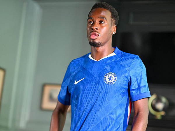 Chelsea Resmikan Nomor Ikonik untuk Jamie Gittens